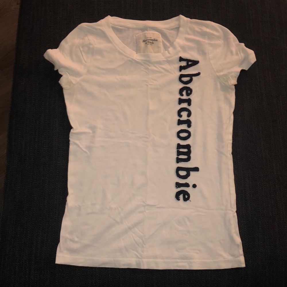 Abercrombie, size L short sleeve top.